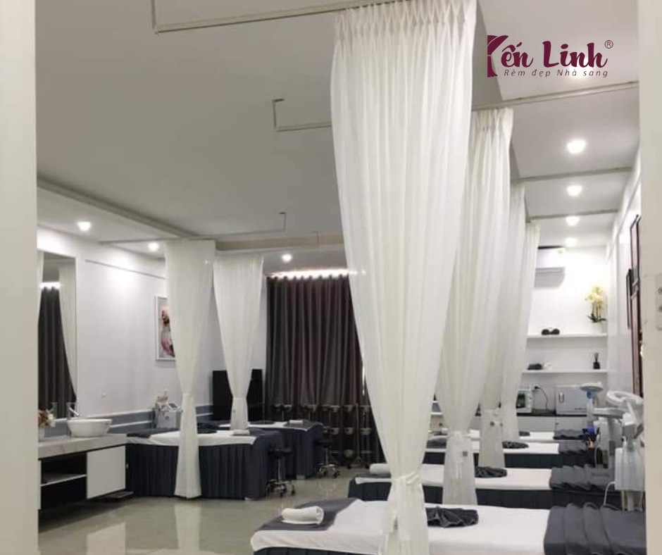 Tổng Hợp Các Mẫu Rèm Spa Được Ưa Chuộng Nhất Hiện Nay, Rèm Yến Linh,