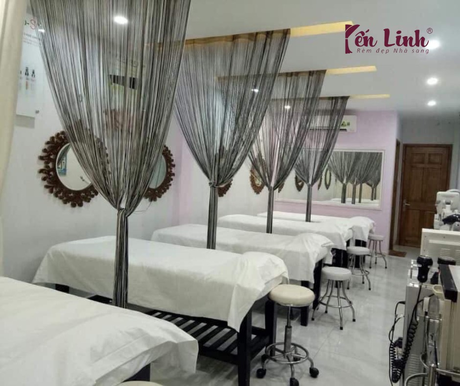 Tổng Hợp Các Mẫu Rèm Spa Được Ưa Chuộng Nhất Hiện Nay, Rèm Yến Linh,