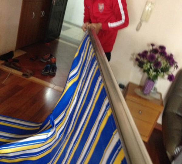 lap-dat-bat-che-nang-ban-cong-4