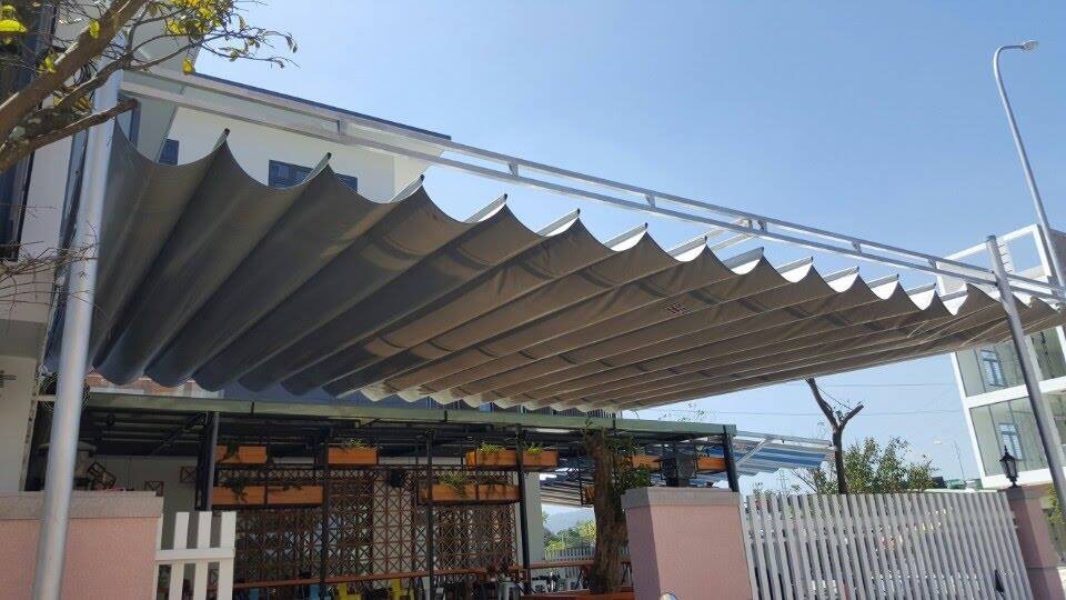 mai-che-di-dong-cho-quan-cafe