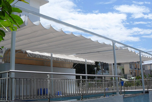 mai-che-di-dong-voi-mot-phong-cach-hien-dai